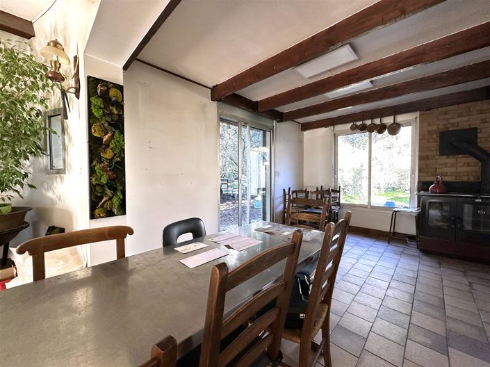 Image No.10-4 Bed House for sale