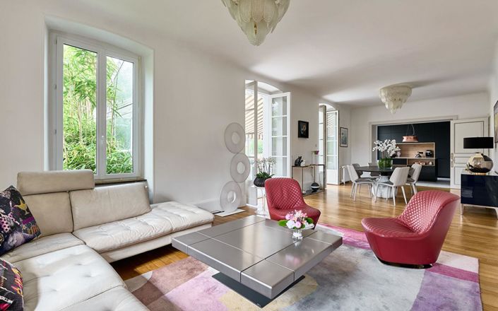 Image No.11-5 Bed House for sale