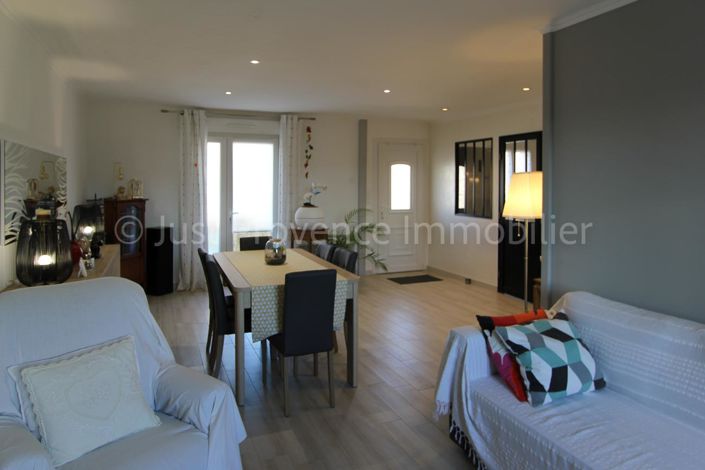 Image No.4-4 Bed House for sale