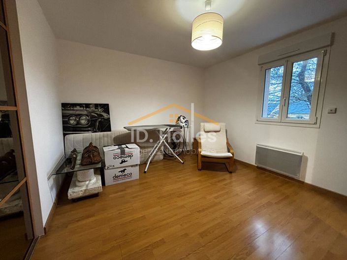 Image No.12-4 Bed House for sale