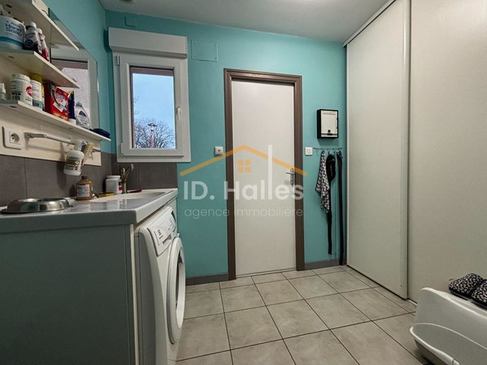 Image No.4-4 Bed House for sale