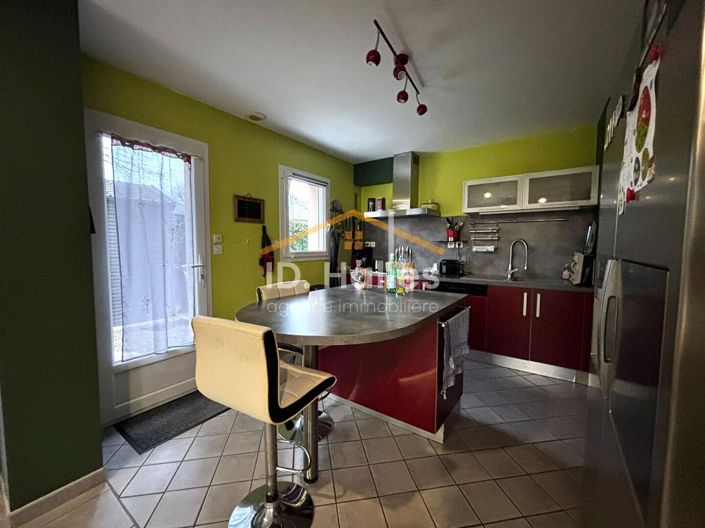 Image No.5-4 Bed House for sale