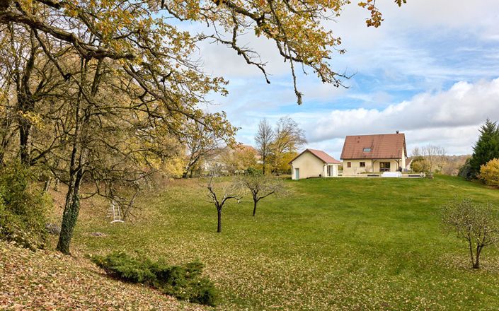 Image No.3-5 Bed House for sale