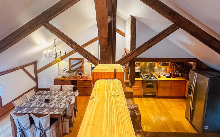 Image No.14-7 Bed House for sale