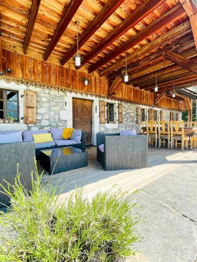 Image No.18-7 Bed House for sale