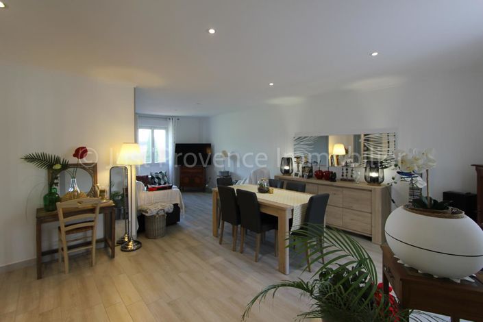 Image No.3-4 Bed House for sale