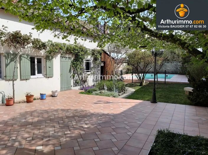 Image No.12-5 Bed House for sale