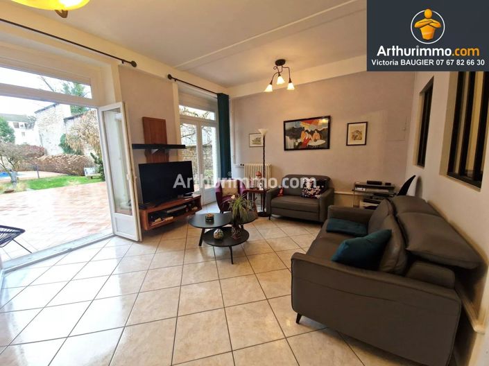 Image No.5-5 Bed House for sale