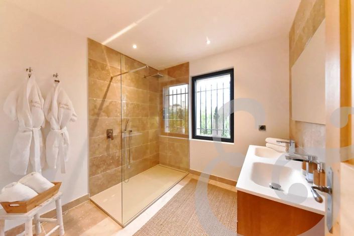 Image No.22-Maison de 4 chambres à vendre à Eygalières