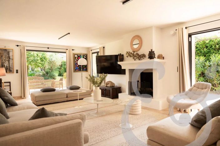 Image No.9-Maison de 4 chambres à vendre à Eygalières