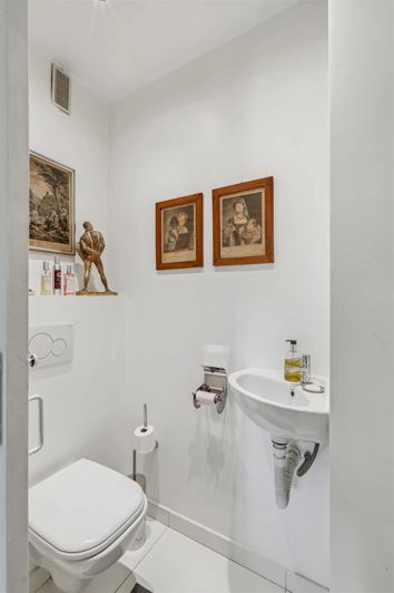 Image No.9-1 Bed Apartment for sale