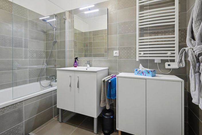 Image No.11-3 Bed Apartment for sale