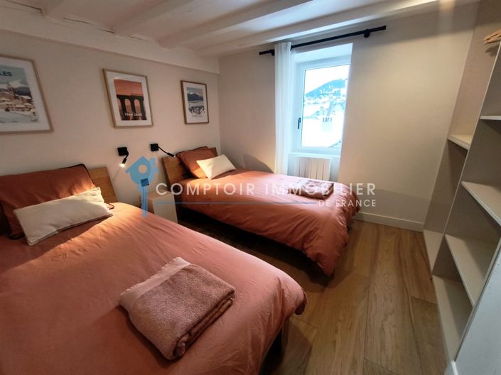 Image No.11-4 Bed House for sale