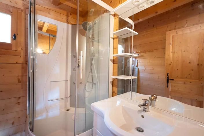 Image No.34-7 Bed House for sale