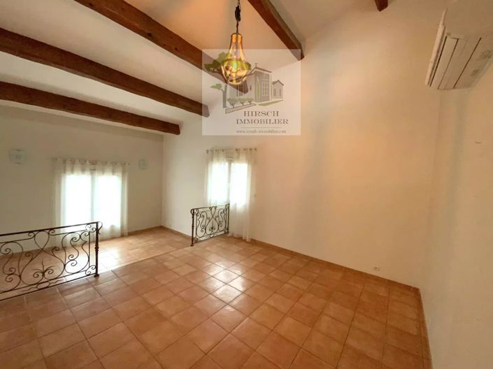 Image No.3-5 Bed House for sale