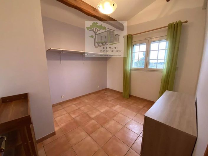 Image No.7-5 Bed House for sale