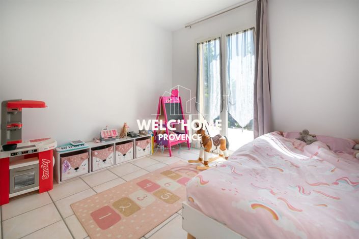 Image No.15-3 Bed House for sale