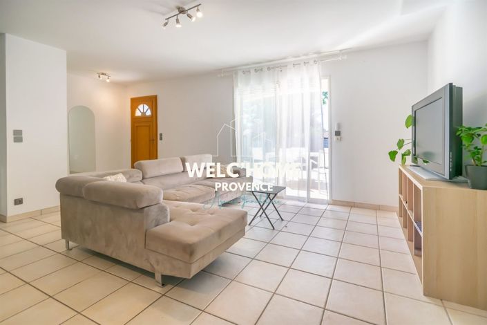 Image No.7-3 Bed House for sale