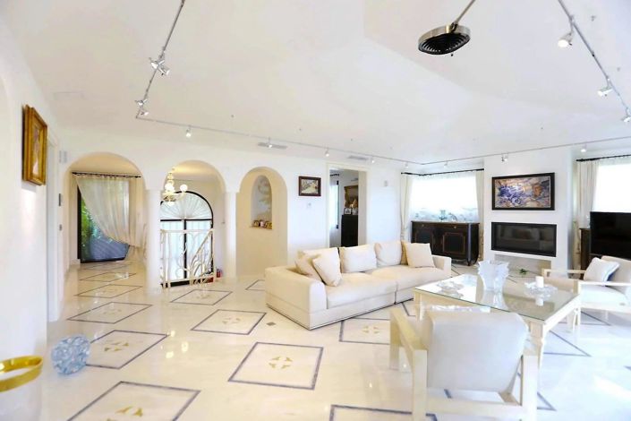 Image No.2-Maison de 6 chambres à vendre à Roquebrune-Cap-Martin