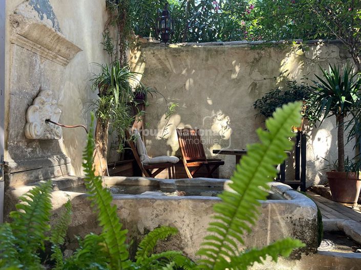 Image No.25-5 Bed Property for sale