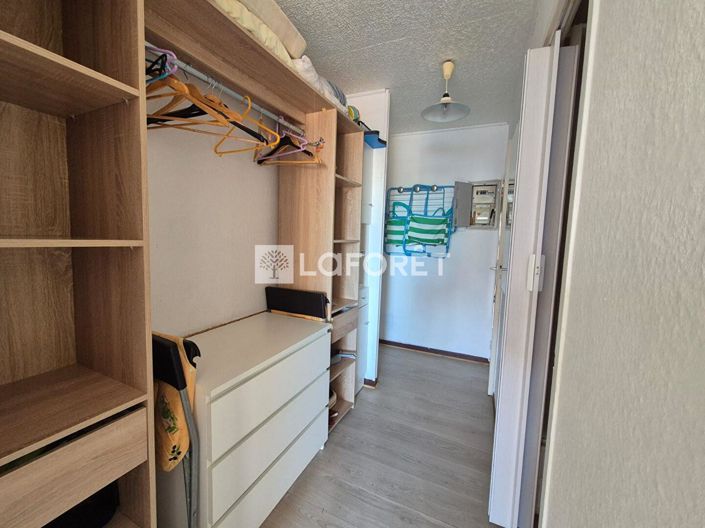 Image No.5-Apartment for sale