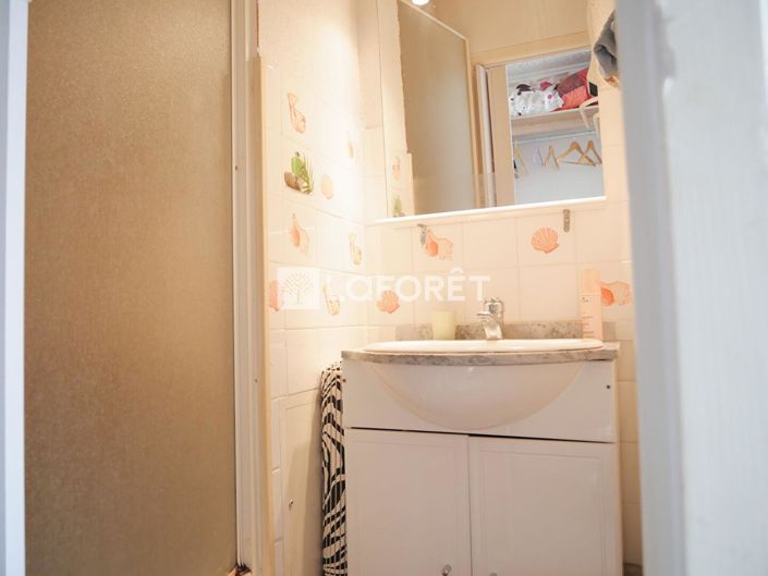 Image No.6-Apartment for sale