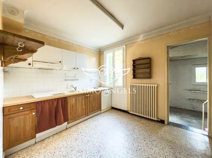 Image No.27-9 Bed House for sale