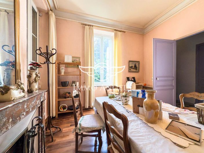 Image No.3-9 Bed House for sale