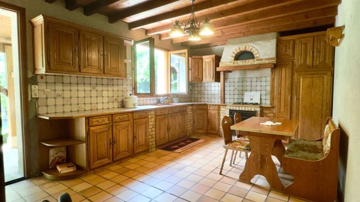 Image No.6-3 Bed House for sale