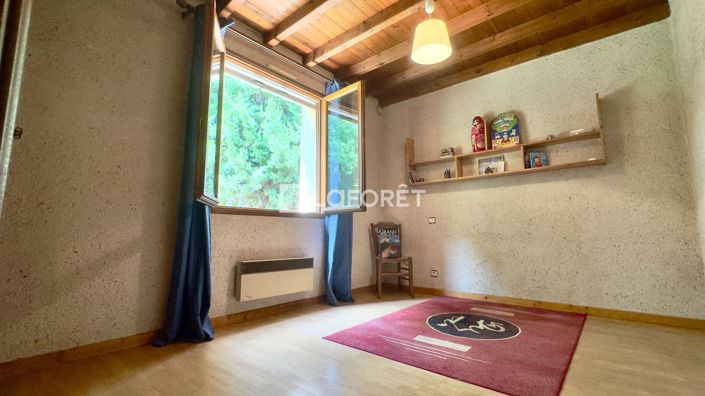 Image No.9-3 Bed House for sale