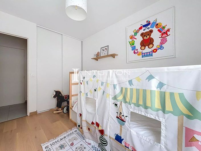 Image No.15-2 Bed Apartment for sale