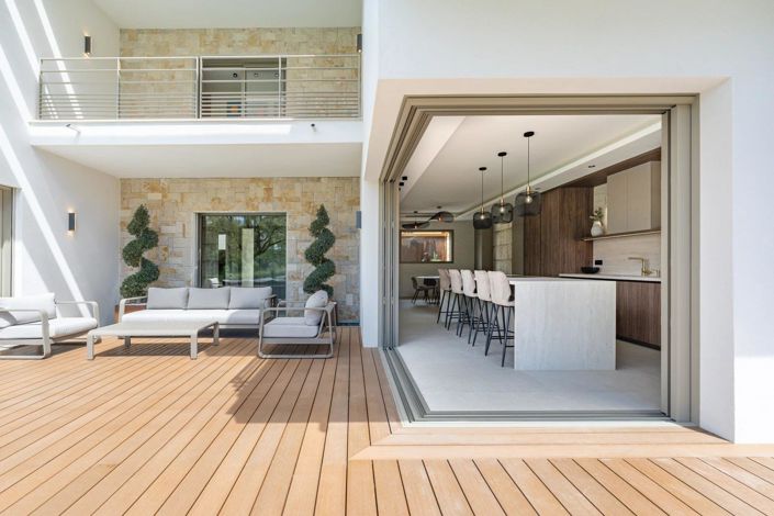 Image No.3-4 Bed House for sale