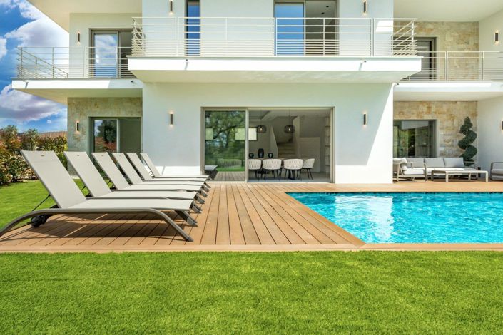 Image No.30-4 Bed House for sale