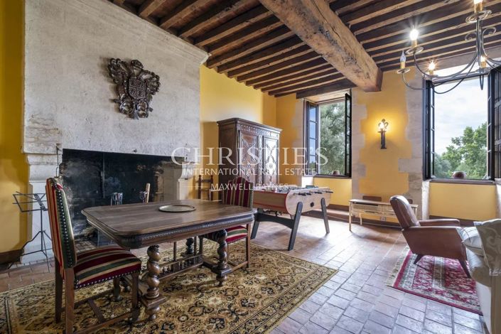 Image No.10-4 Bed House for sale