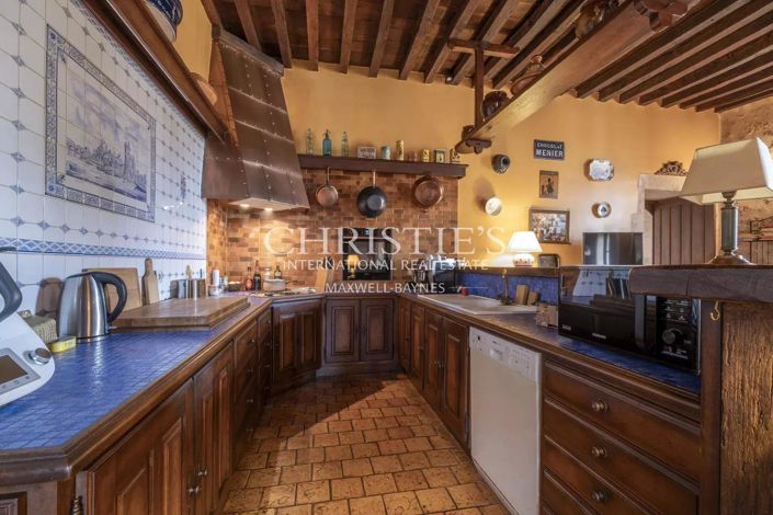 Image No.12-4 Bed House for sale