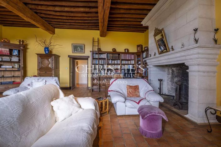 Image No.23-4 Bed House for sale