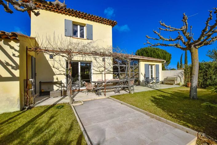 Image No.15-3 Bed House for sale