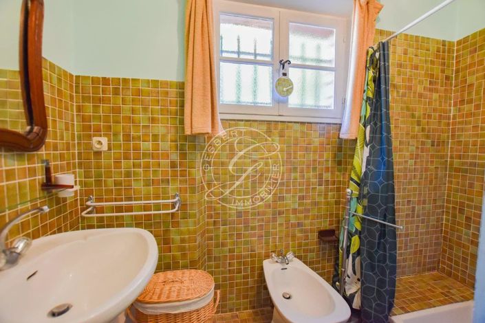 Image No.22-Maison de 4 chambres à vendre à Tourtour