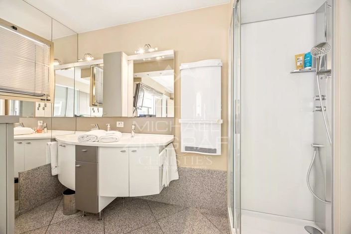 Image No.8-Appartement de 1 chambre à vendre à Cannes