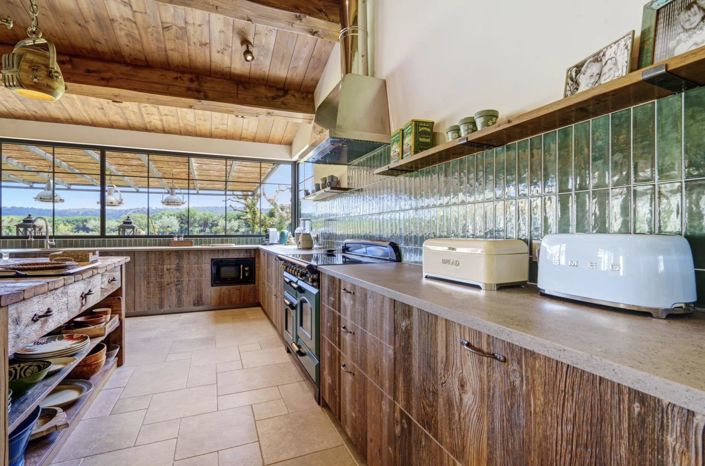 Image No.10-5 Bed House for sale