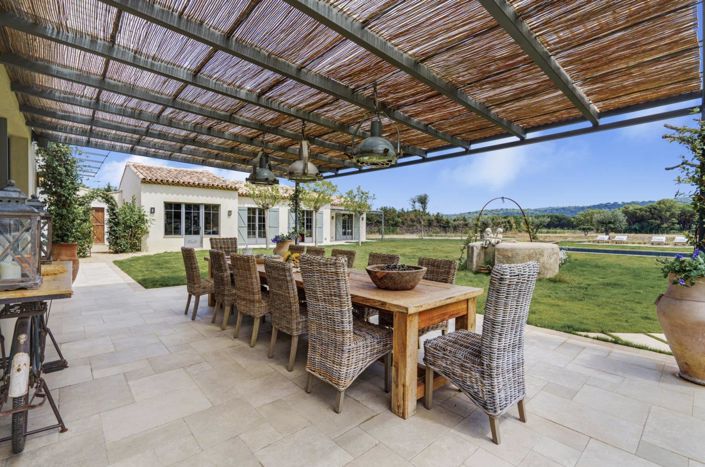 Image No.4-5 Bed House for sale