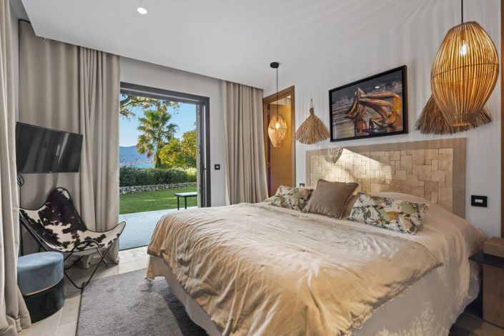 Image No.27-7 Bed House for sale