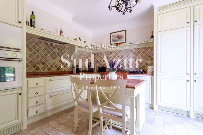 Image No.11-House for sale