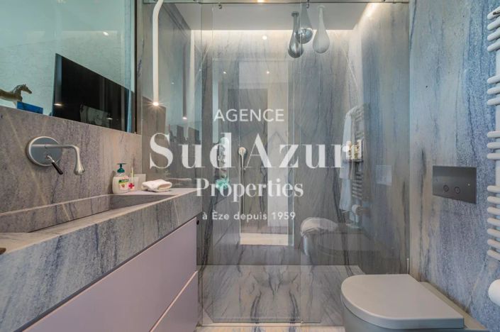 Image No.32-House for sale