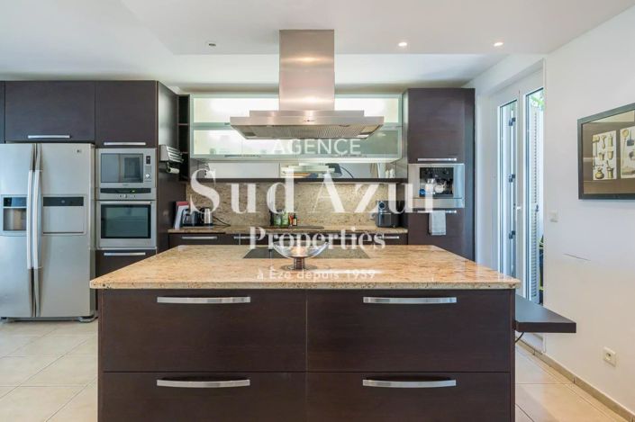 Image No.9-House for sale