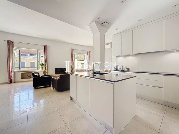 Image No.3-Appartement de 3 chambres à vendre à Cannes