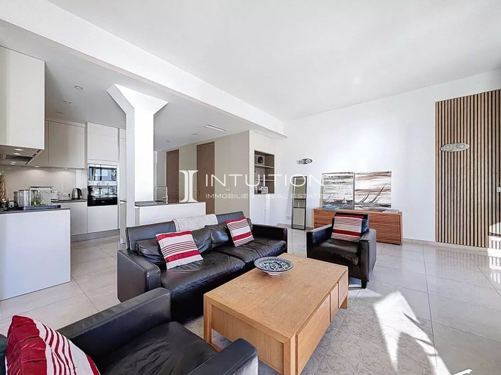 Image No.6-Appartement de 3 chambres à vendre à Cannes