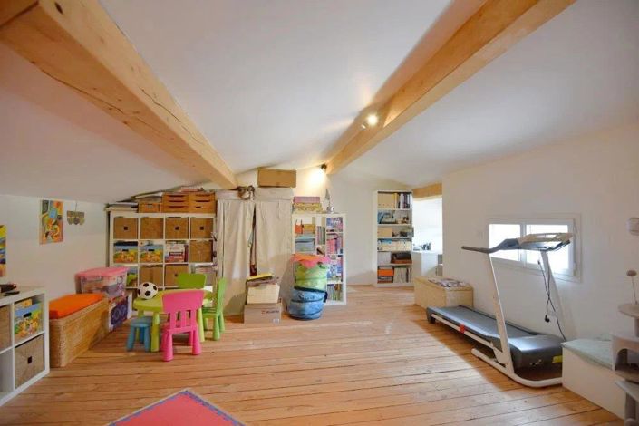 Image No.15-5 Bed House for sale