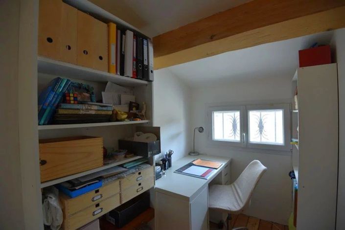 Image No.18-5 Bed House for sale