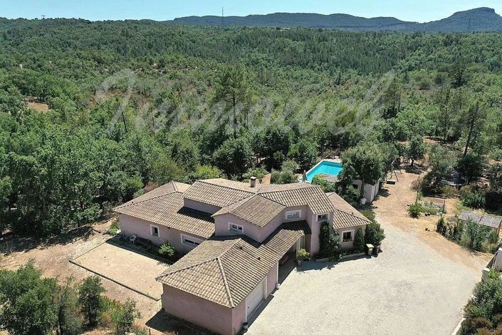 Image No.2-5 Bed House for sale